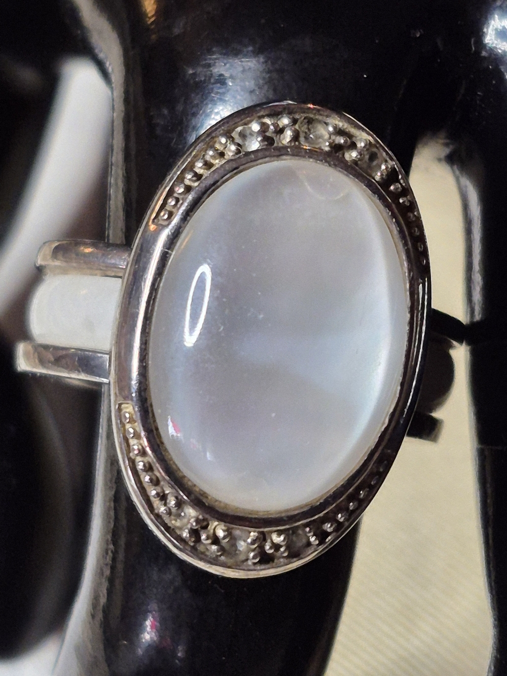 Sterling Silver Moonstone Oval Ring - White Moonstone
